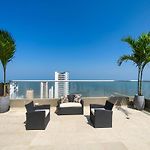 Apartamento Comodo De 3 Habitaciones Con Piscina Cerca Al Mar En Cartagena