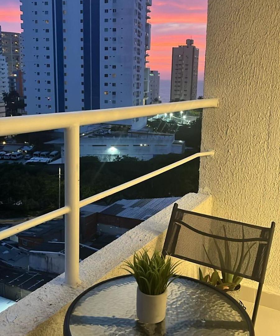 Apartment Comodo De 3 Con Piscina Cerca Al Mar En *