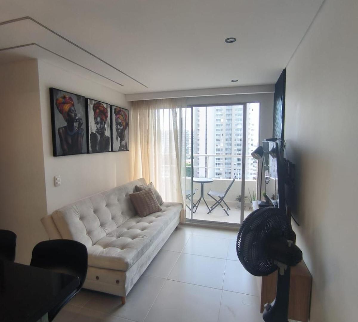 Comodo De 3 Con Piscina Cerca Al Mar En Apartment *