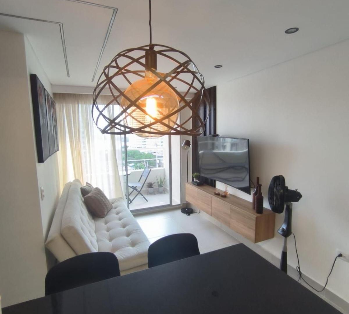 Apartment Comodo De 3 Con Piscina Cerca Al Mar En *