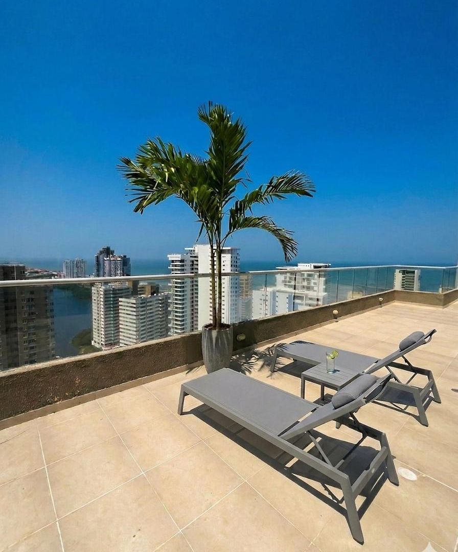 Apartment Comodo De 3 Con Piscina Cerca Al Mar En *