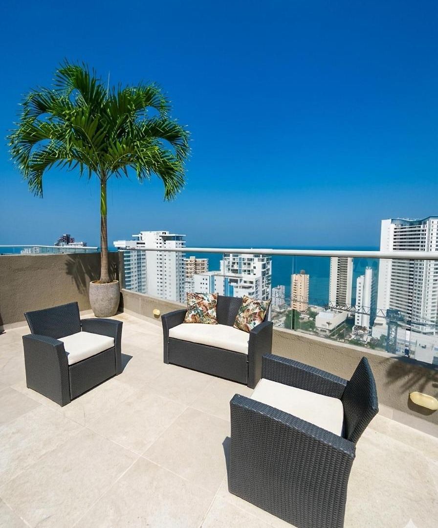 Apartment Comodo De 3 Con Piscina Cerca Al Mar En *