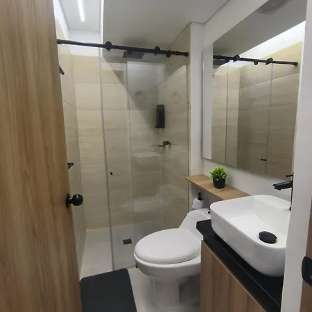 Comodo De 3 Con Piscina Cerca Al Mar En * Cartagena