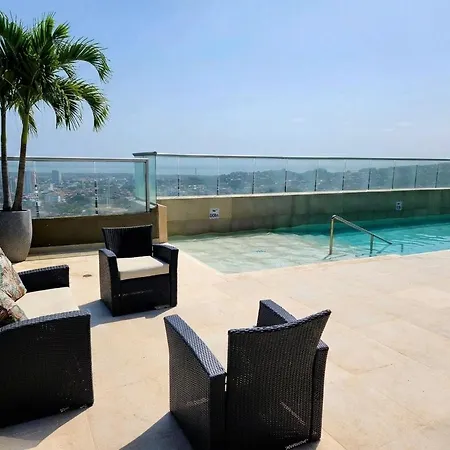 Comodo De 3 Con Piscina Cerca Al Mar En Apartment *